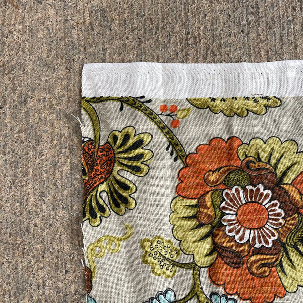 Vintage Roll of 11 Yards of Designer Floral Linen Fabric, c.1960’s