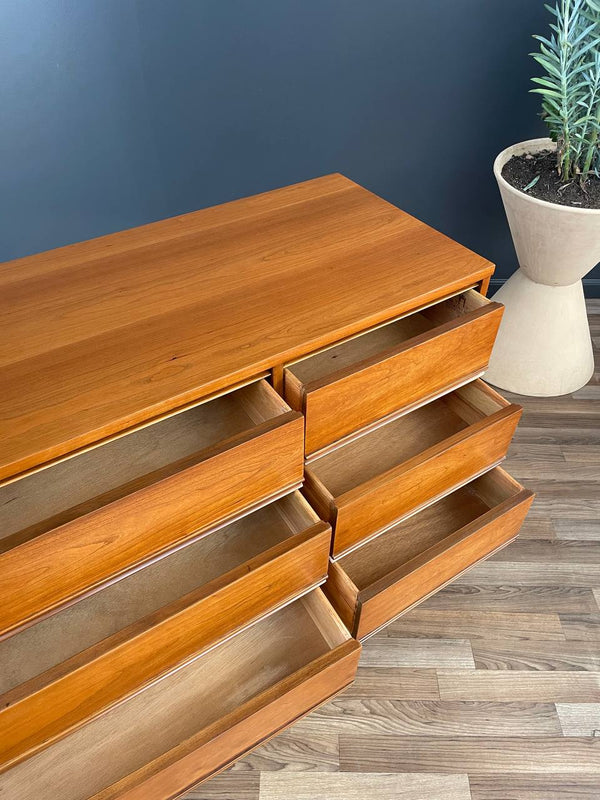 Mid-Century Modern 9-Drawer Dresser by Harmony House, c.1960’s