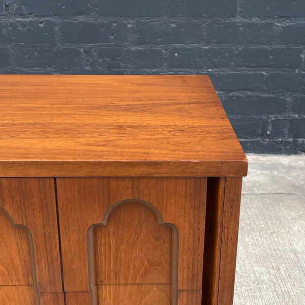 Pair of Vintage Mid-Century Modern Walnut Night Stands by Dixie, c.1960’s
