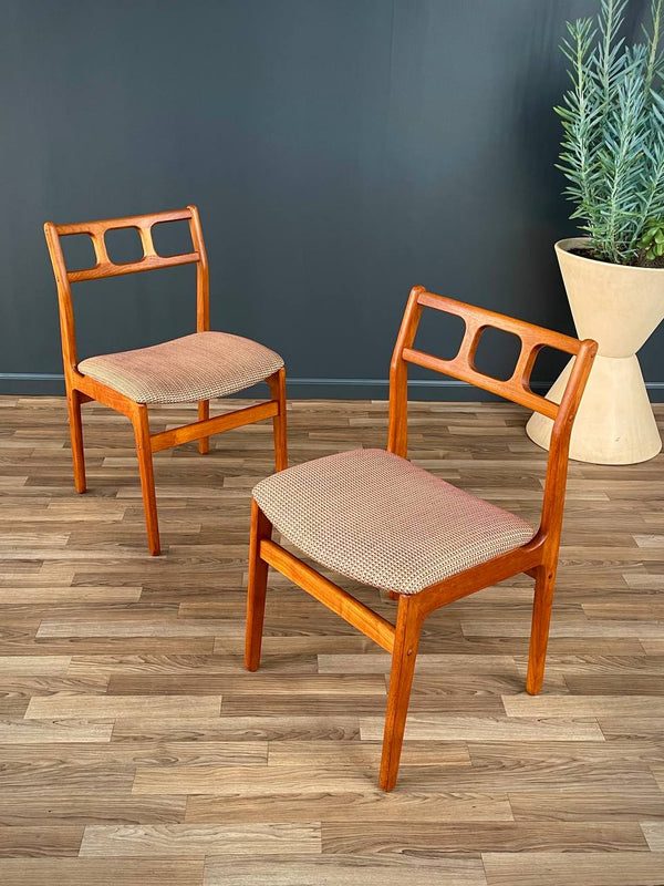 Set of 6 Mid-Century Danish Teak Dining Chairs by D-Scan, c.1960’s