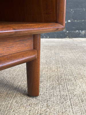 Mid-Century Modern “Parallel” Night Stand by Barney Flagg for Drexel, c.1960’s