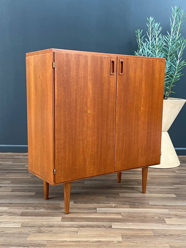 Mid-Century Danish Modern Teak Dining Cabinet Credenza, c.1960’s