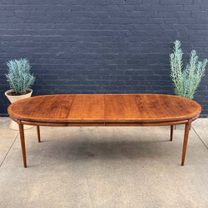 Vintage Mid-Century Modern Large Expanding Walnut Dining Table, c.1960’s