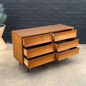 Vintage Mid-Century Modern 6-Drawer Dresser, c.1960’s