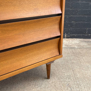 Vintage Mid-Century Modern 6-Drawer Dresser, c.1960’s