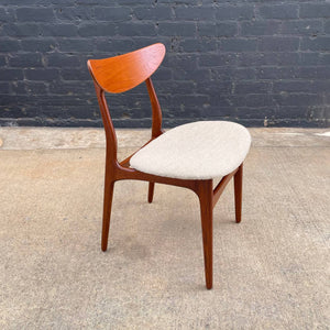 Set of 4 Vintage Mid-Century Danish Modern Teak & Boucle Dining Chairs, c.1960’s