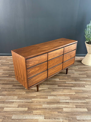 Mid-Century Modern 9-Drawer Walnut Dresser, c.1960’s