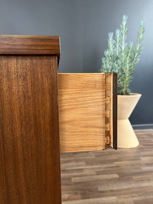 Mid-Century Modern 9-Drawer Walnut Dresser, c.1960’s