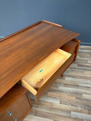 Mid-Century Modern Sculpted Walnut Desk by Hooker, c.1960’s