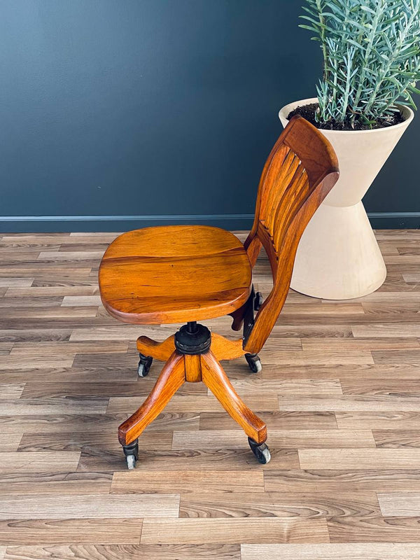 Mid-Century Oak Swivel Office Desk Chair, c.1940’s