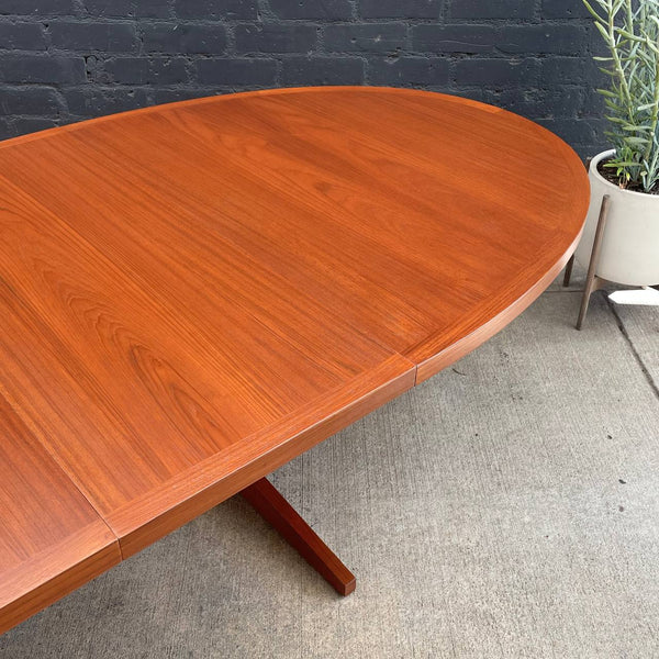 Vintage Mid-Century Danish Modern Teak Expanding Dining Table by Dyrlund, c.1960’s