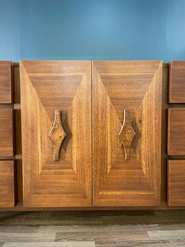 Mid-Century Modern Walnut 9-Drawer Dresser by American of Martinsville, c.1950’s