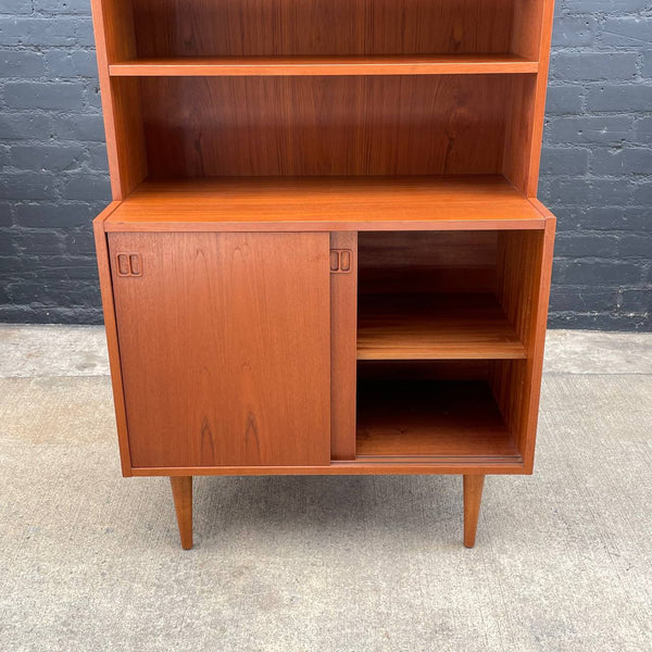 Vintage Mid-Century Danish Modern Teak Bookshelf Cabinet, c.1960’s