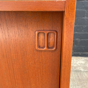 Vintage Mid-Century Danish Modern Teak Bookshelf Cabinet, c.1960’s