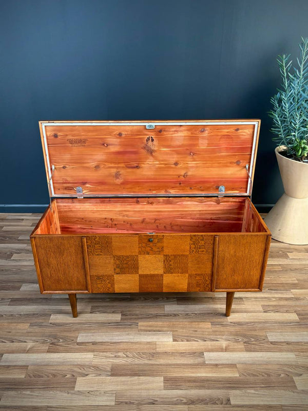 Mid-Century Modern Cedars Trunk Chest by Lane, c.1950’s