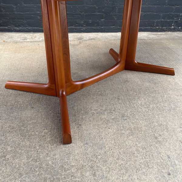 Large Vintage Mid-Century Danish Modern Teak Expanding Dining Table, c.1960’s