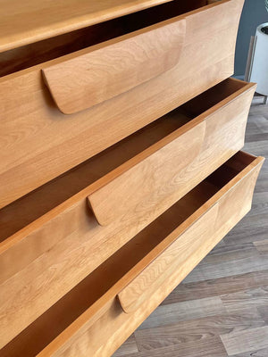 Mid-Century Modern Birch Dresser by Harmony House, c.1960’s