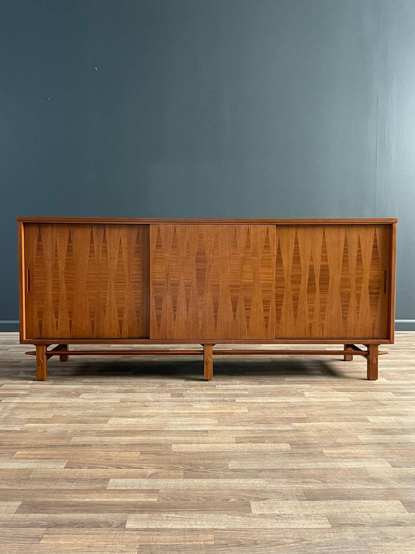 Mid-Century Modern Sculpted Walnut Credenza by Henredon Heritage, c.1960’s