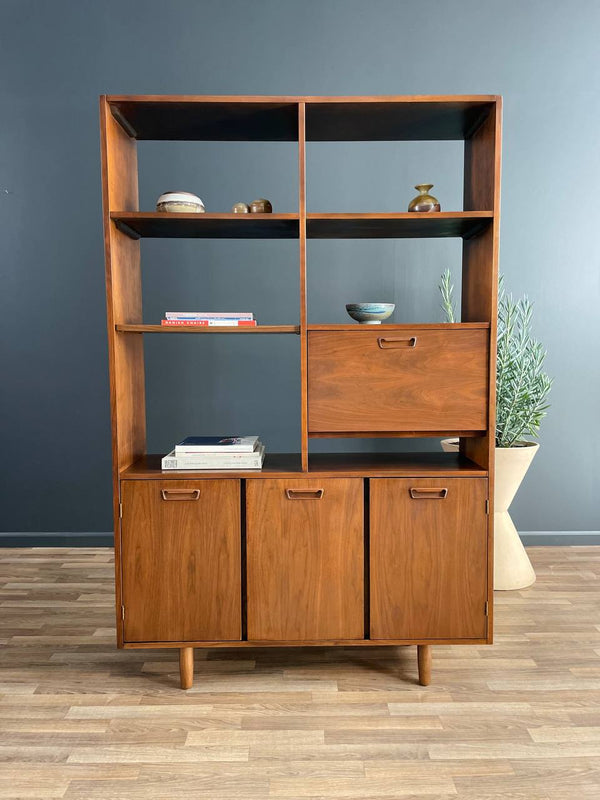 Mid-Century Modern Free-Standing Walnut Bookshelf, c.1960’s