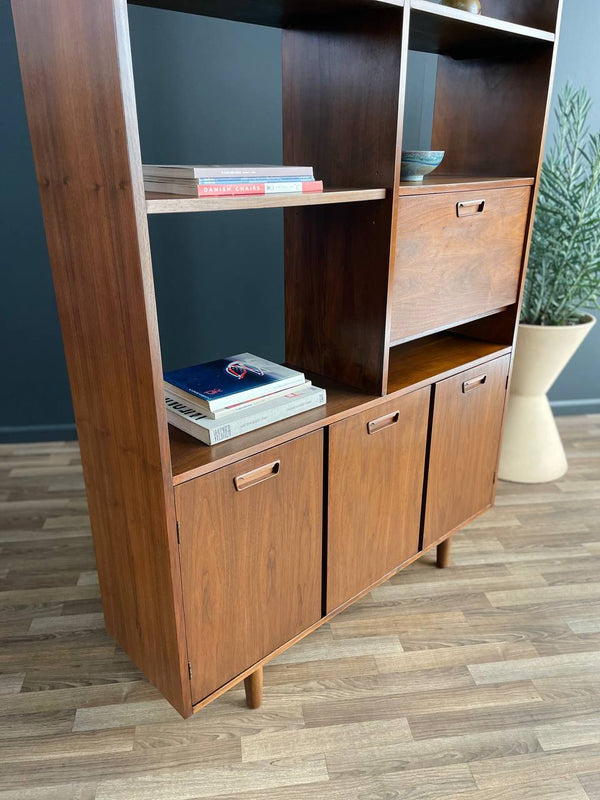 Mid-Century Modern Free-Standing Walnut Bookshelf, c.1960’s