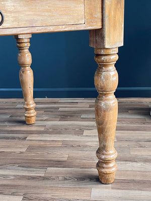 English Style Rustic Primitive Farm Table