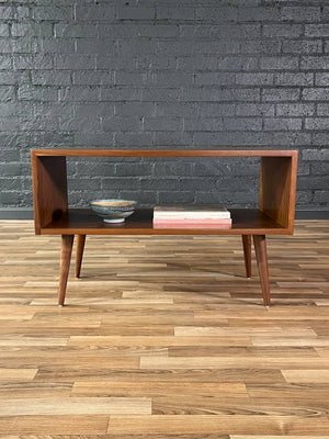 Mid-Century Modern Walnut Credenza/Bookcase by Milo Baughman, c.1950’s