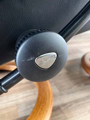 Ekornes Stressless Tan  Leather Reclining Swivel Chair with Ottoman pop