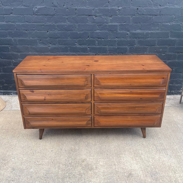 Mid-Century Modern 8-Drawer Dresser, c.1960’s