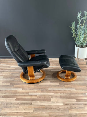 Ekornes Stressless Tan  Leather Reclining Swivel Chair with Ottoman pop