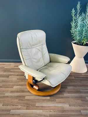 Ekornes Stressless Beige Leather Reclining Swivel Lounge Chair