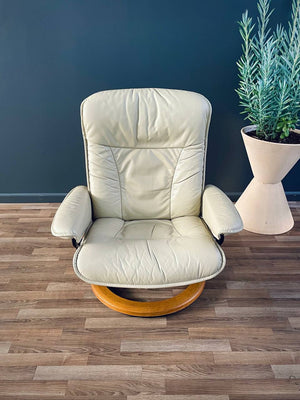 Ekornes Stressless Beige Leather Reclining Swivel Lounge Chair