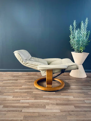 Ekornes Stressless Beige Leather Reclining Swivel Lounge Chair