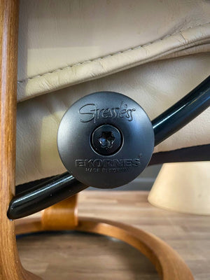Ekornes Stressless Beige Leather Reclining Swivel Lounge Chair