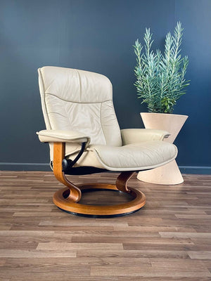 Ekornes Stressless Beige Leather Reclining Swivel Lounge Chair