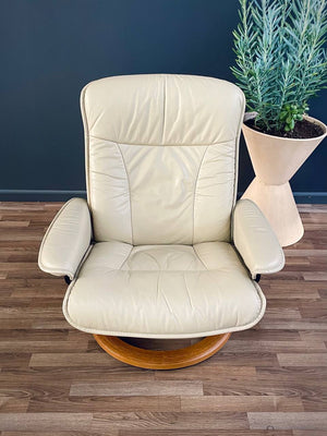 Ekornes Stressless Beige Leather Reclining Swivel Lounge Chair