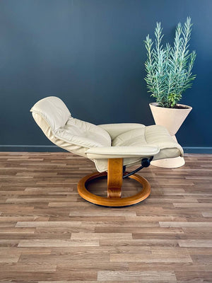 Ekornes Stressless Beige Leather Reclining Swivel Lounge Chair