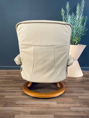 Ekornes Stressless Beige Leather Reclining Swivel Lounge Chair
