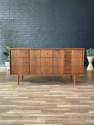 Mid-Century Modern Walnut 9-Drawer Dresser, c.1960’s