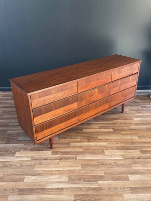 Mid-Century Modern Walnut 9-Drawer Dresser, c.1960’s