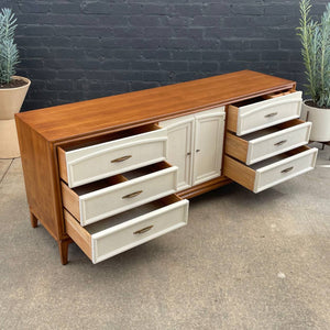 Mid-Century Modern Walnut Two-Tone Dresser by Thomasville, c.1960’s