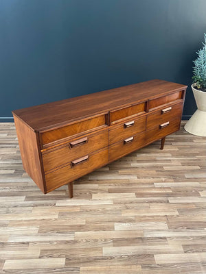 Mid-Century Modern 9-Drawer Walnut Dresser, c.1960’s