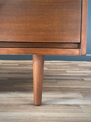 Mid-Century Modern Walnut 9-Drawer Dresser, c.1950’s