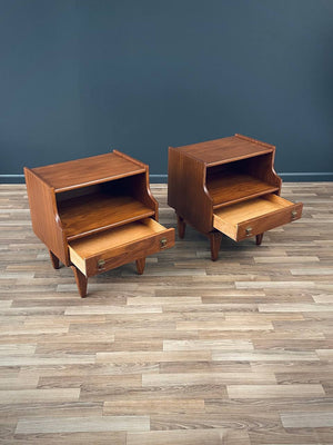 Pair of Mid-Century Modern Sculpted Night Stands by Stanley, c.1960’s