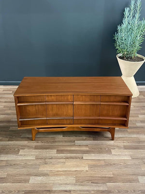 Mid-Century Modern Curved-Front Credenza with Bi-Folding Doors by United Furniture, c.1950’s