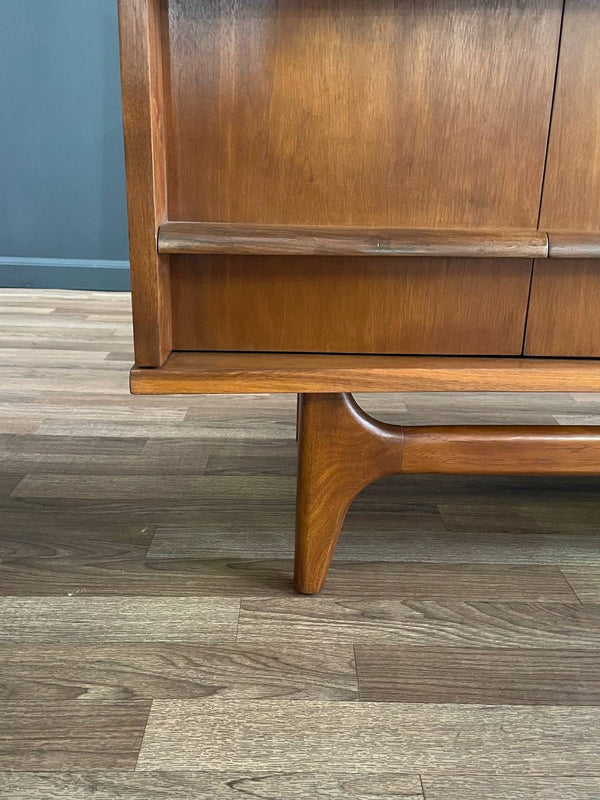 Mid-Century Modern Curved-Front Credenza with Bi-Folding Doors by United Furniture, c.1950’s