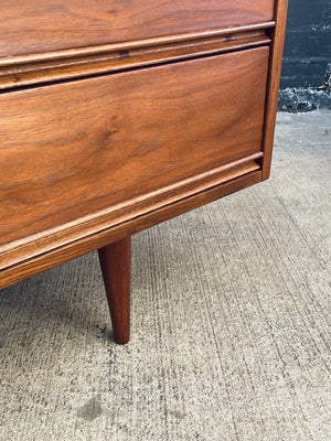 Mid-Century Modern 9-Drawer Walnut Dresser by Dixie Furniture, c.1960’s