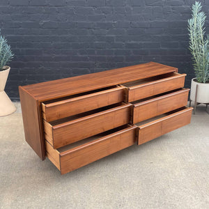Vintage Mid-Century Modern 9-Drawer Walnut Dresser, c.1960’s
