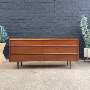 Vintage Mid-Century Modern 9-Drawer Walnut Dresser, c.1960’s