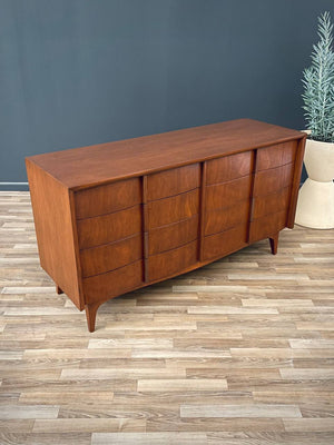 Mid-Century Modern Walnut 8-Drawer Dresser by American of Martinsville, c.1950’s