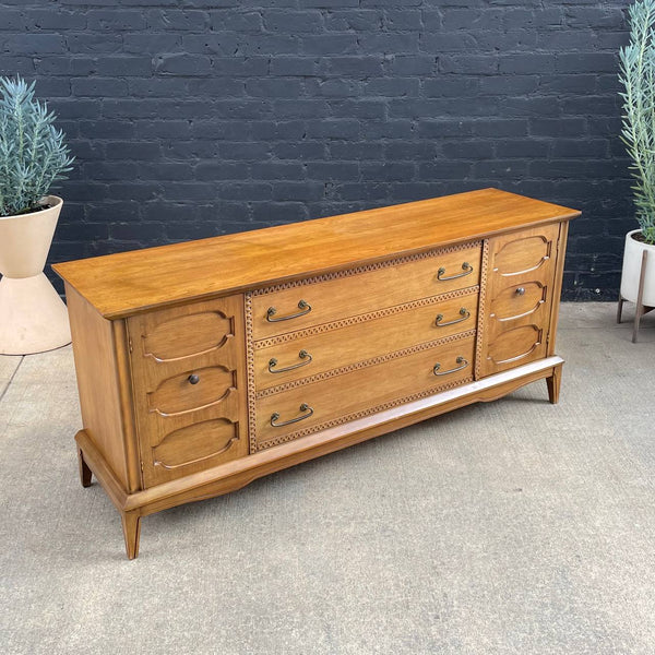 Mid-Century Modern 9-Drawer Dresser, c.1960’s